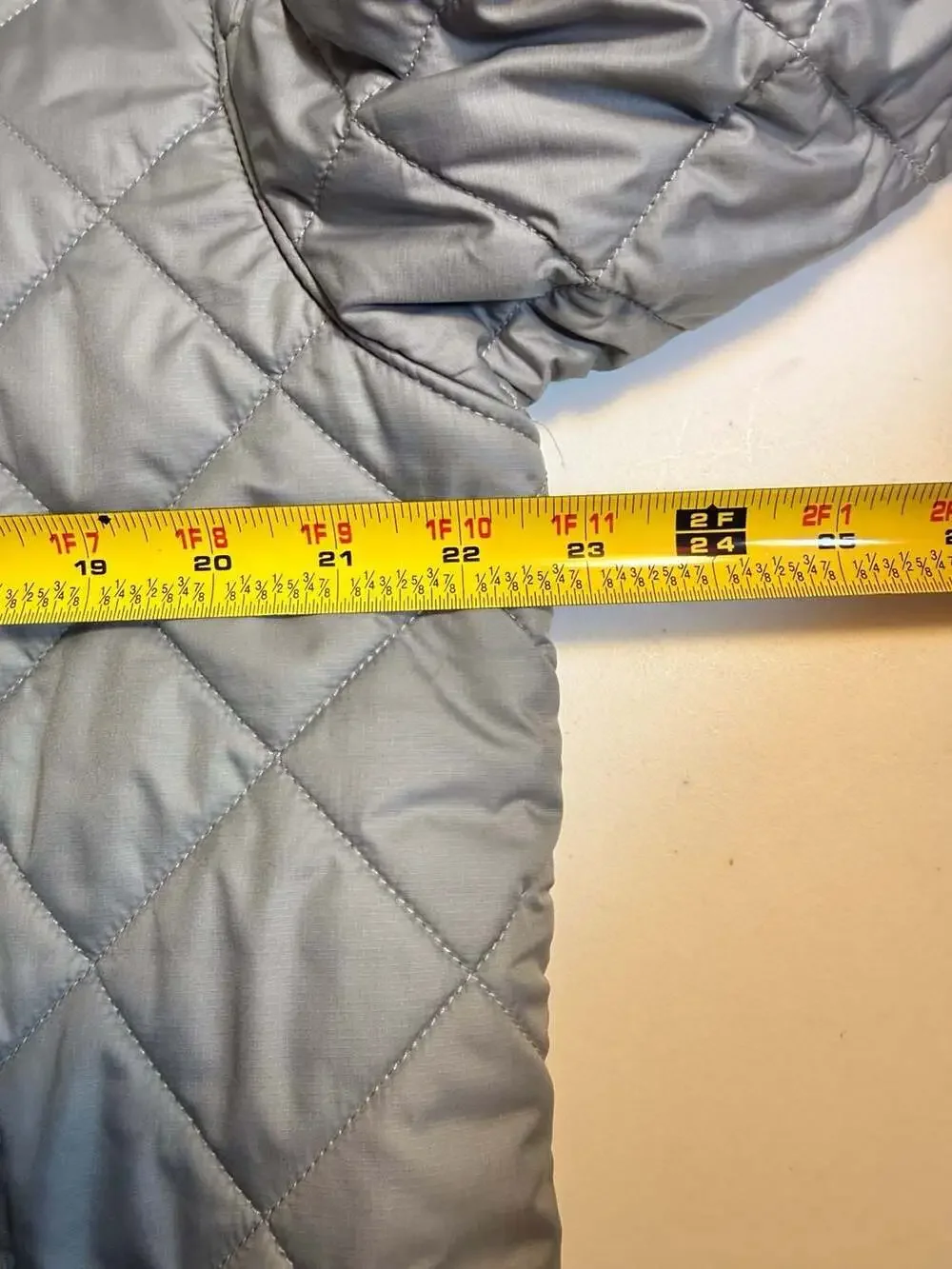 The North Face Mens Jester Quilted Bomber Jacket Gray Sherpa Lined Large